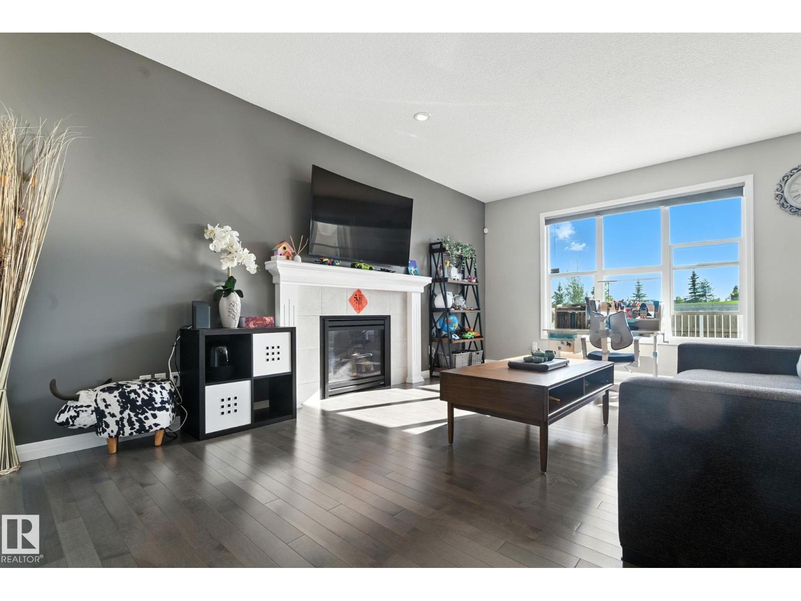 3875 Agar Green Sw, Edmonton, Alberta  T6W 2G3 - Photo 9 - E4453157