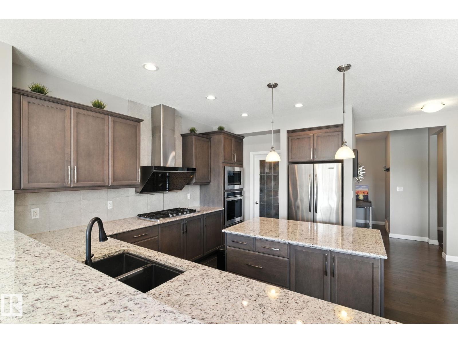 3875 Agar Green Sw, Edmonton, Alberta  T6W 2G3 - Photo 15 - E4453157