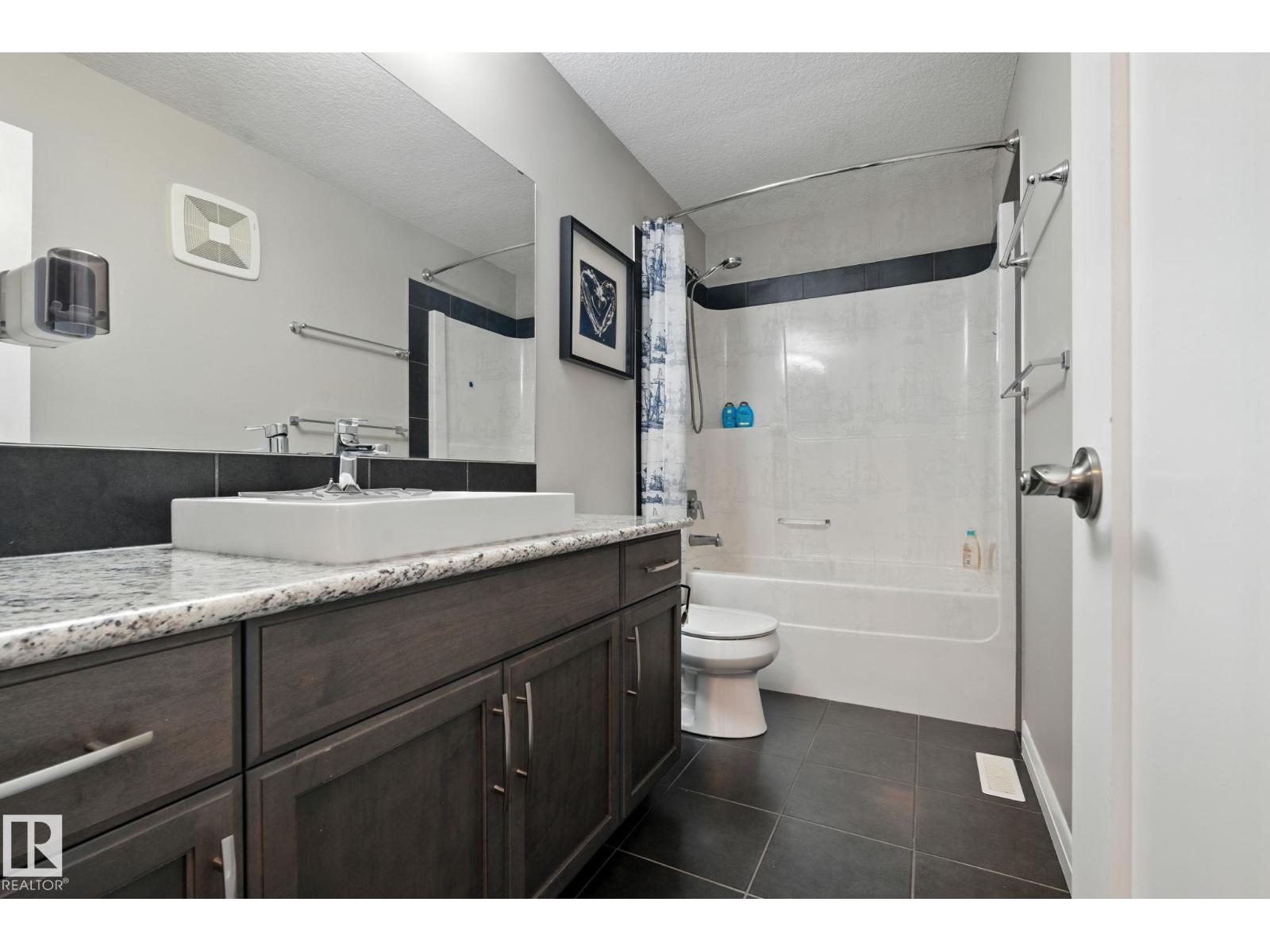3875 Agar Green Sw, Edmonton, Alberta  T6W 2G3 - Photo 39 - E4453157