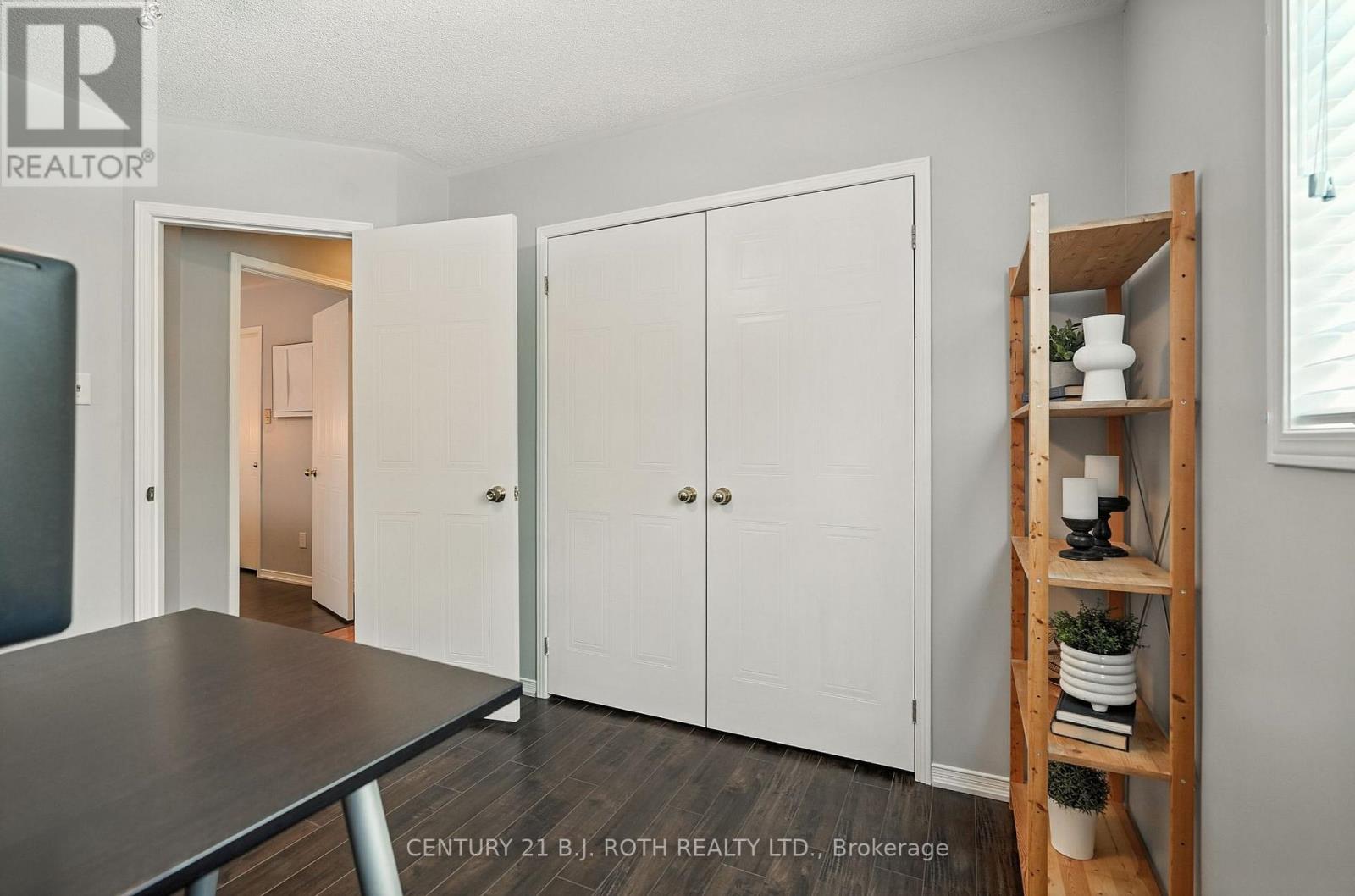 188 Mapleton Avenue, Barrie, Ontario  L4N 8T6 - Photo 23 - S12438001