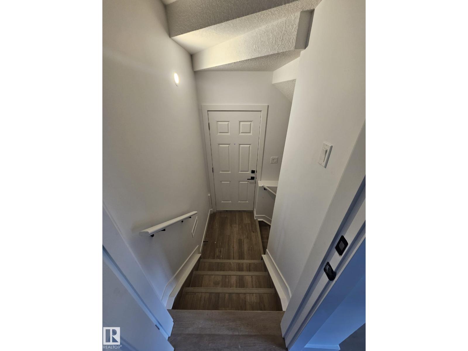 9905 107 Av, Morinville, Alberta  T8R 2P1 - Photo 18 - E4460474