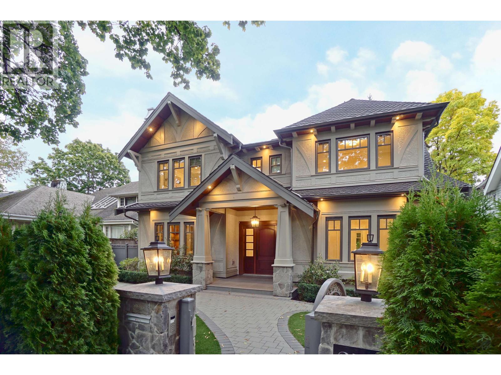 2574 W 36TH AVENUE, Vancouver, British Columbia