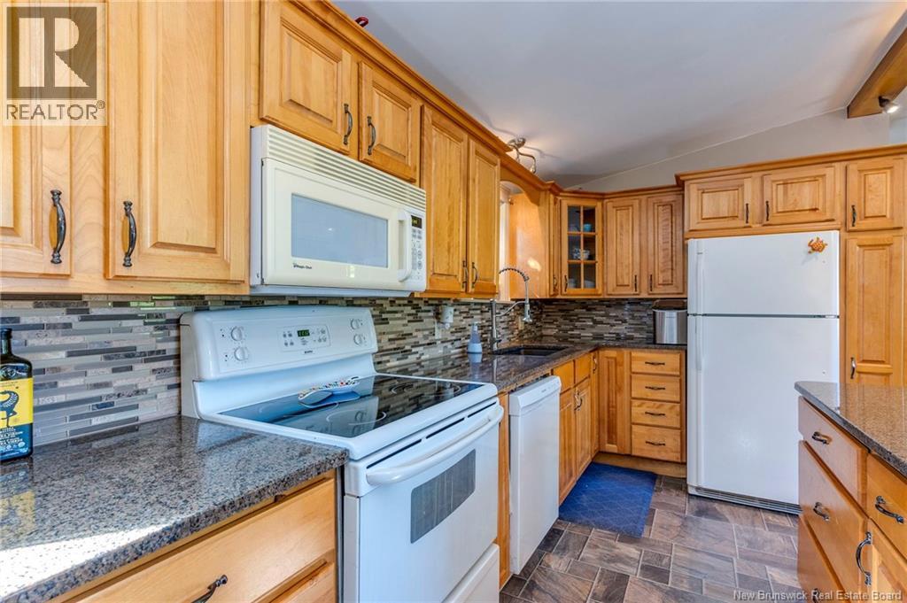 18 Fifth Street, Quispamsis, New Brunswick  E2G 1W3 - Photo 6 - NB127747