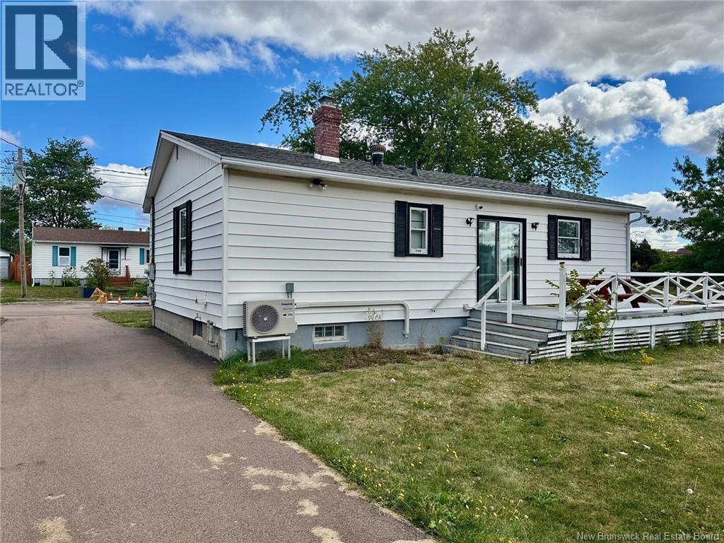 16 Seventh Street, Moncton, New Brunswick  E1E 3G1 - Photo 13 - NB127738
