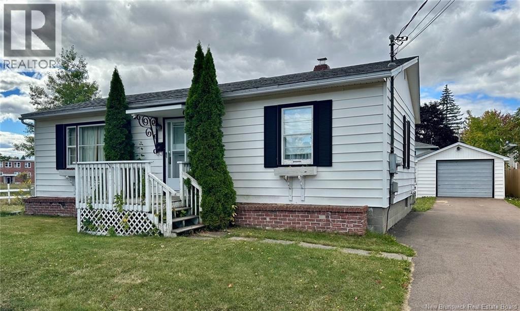 16 Seventh Street, Moncton, New Brunswick  E1E 3G1 - Photo 20 - NB127738