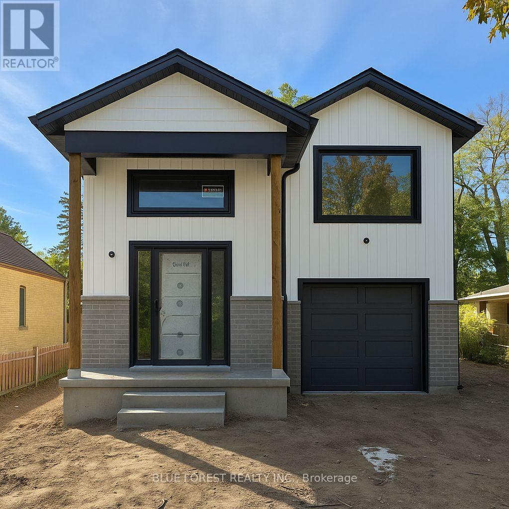 19 Redan Street, London East, Ontario  N5Z 1Y7 - Photo 1 - X12317852
