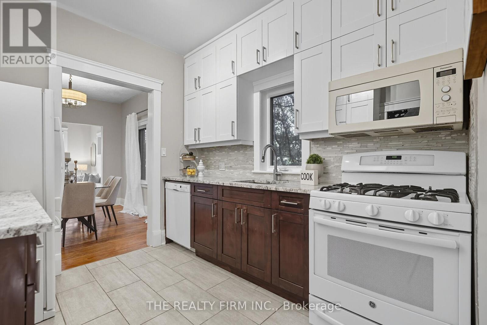 230 Edinburgh Street, London North, Ontario  N6H 1M3 - Photo 9 - X12433746