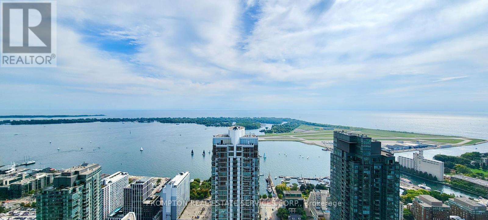 6107 - 3 Concord Cityplace Way, Toronto, Ontario  M5V 0X4 - Photo 8 - C12440809