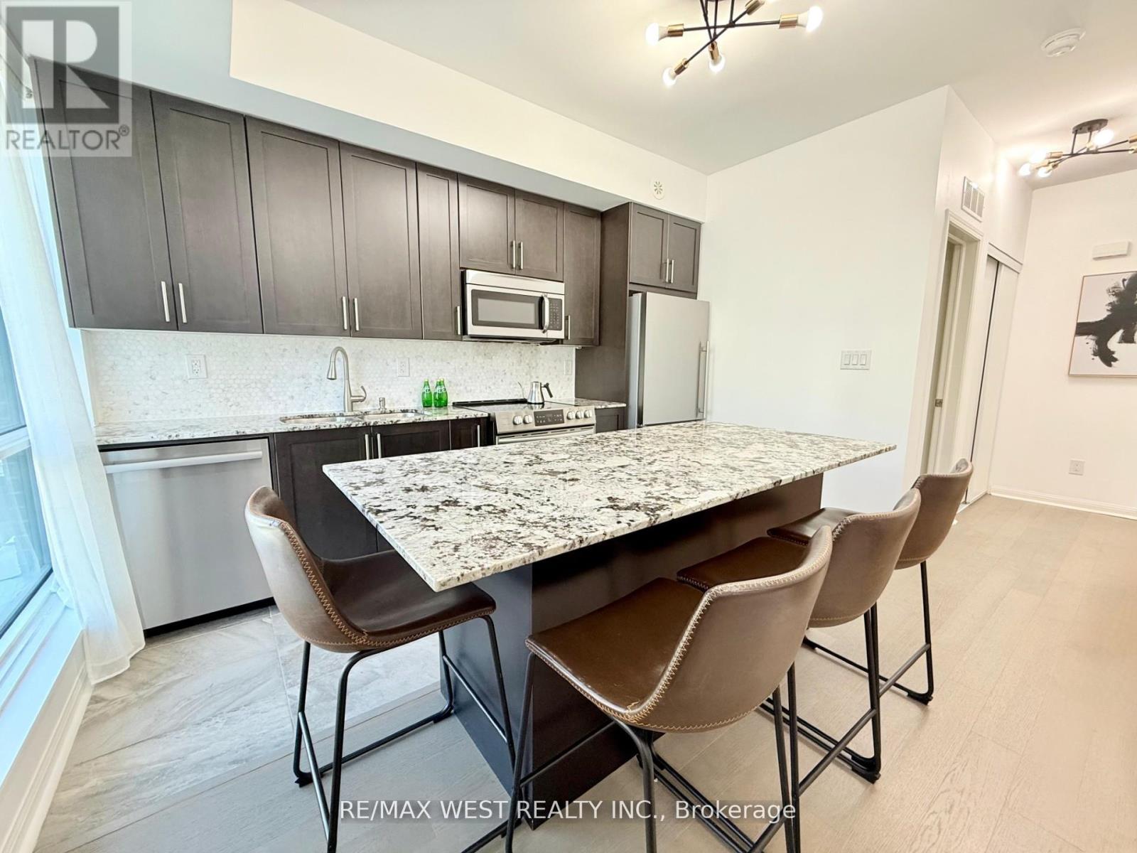 310 - 639 Lawrence Avenue W, Toronto, Ontario  M6A 1A9 - Photo 3 - C12440838