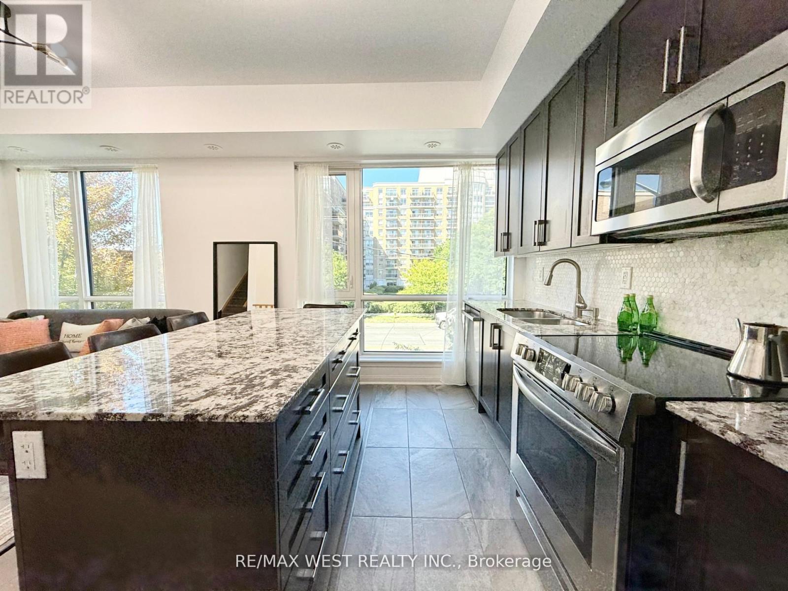 310 - 639 Lawrence Avenue W, Toronto, Ontario  M6A 1A9 - Photo 4 - C12440838