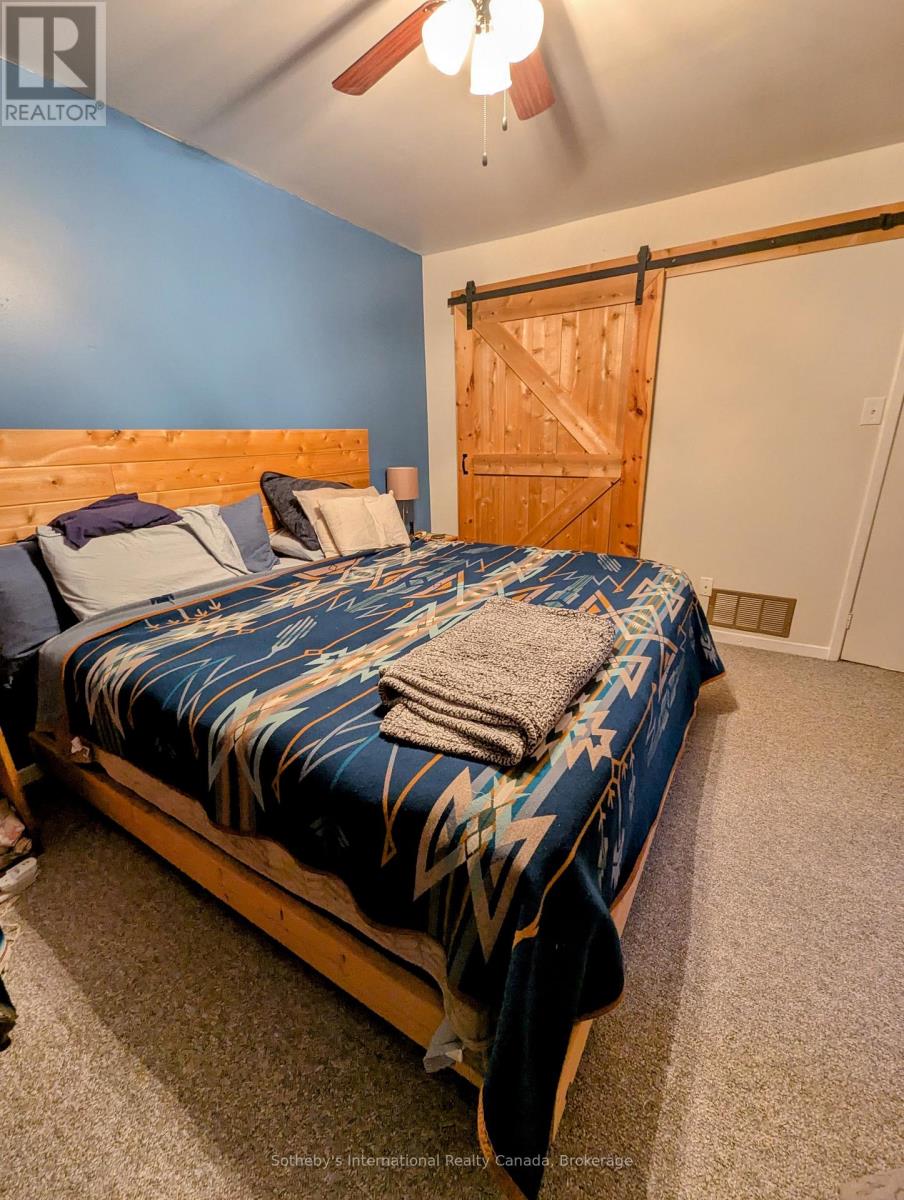 625 Tenth Street, Collingwood, Ontario  L9Y 4K6 - Photo 14 - S12441016