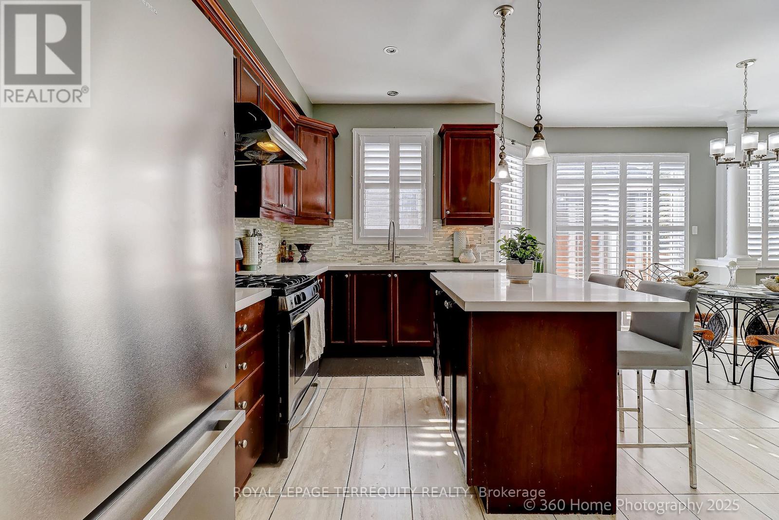 15 Starry Crescent, Toronto, Ontario  M1X 2B6 - Photo 6 - E12440800