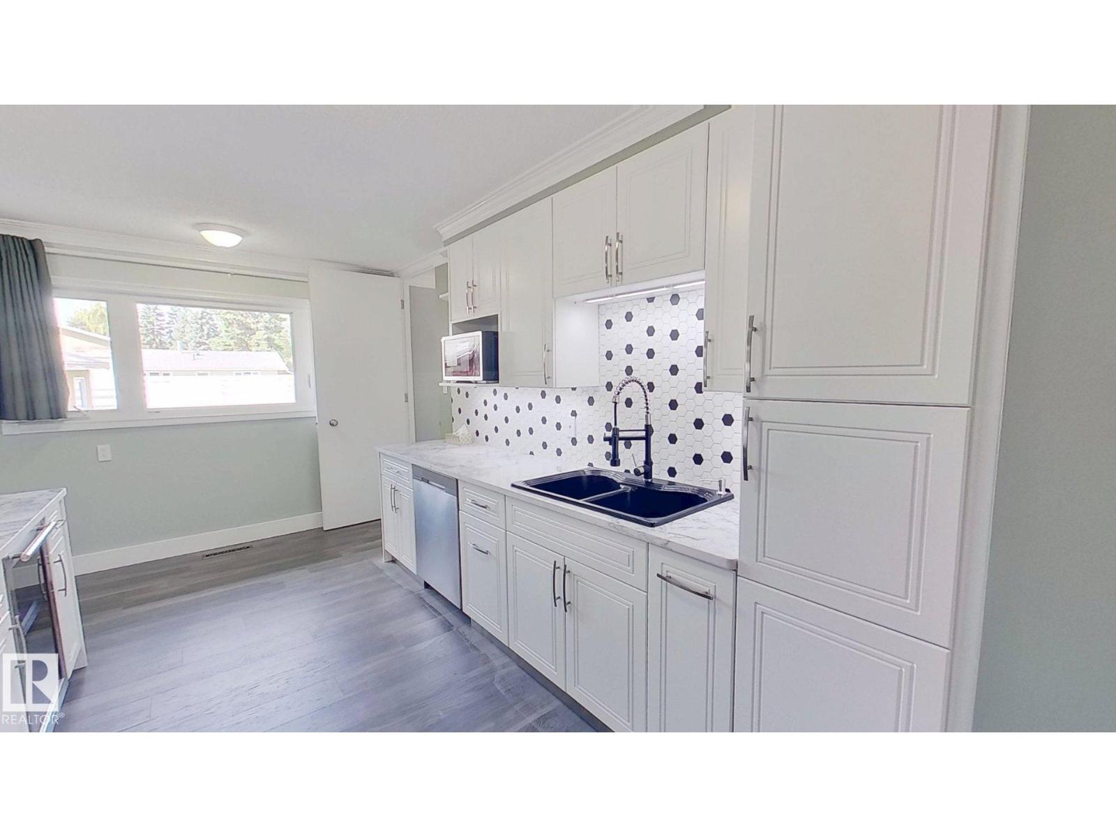 893 Birch Av, Sherwood Park, Alberta  T8A 1X4 - Photo 6 - E4454357