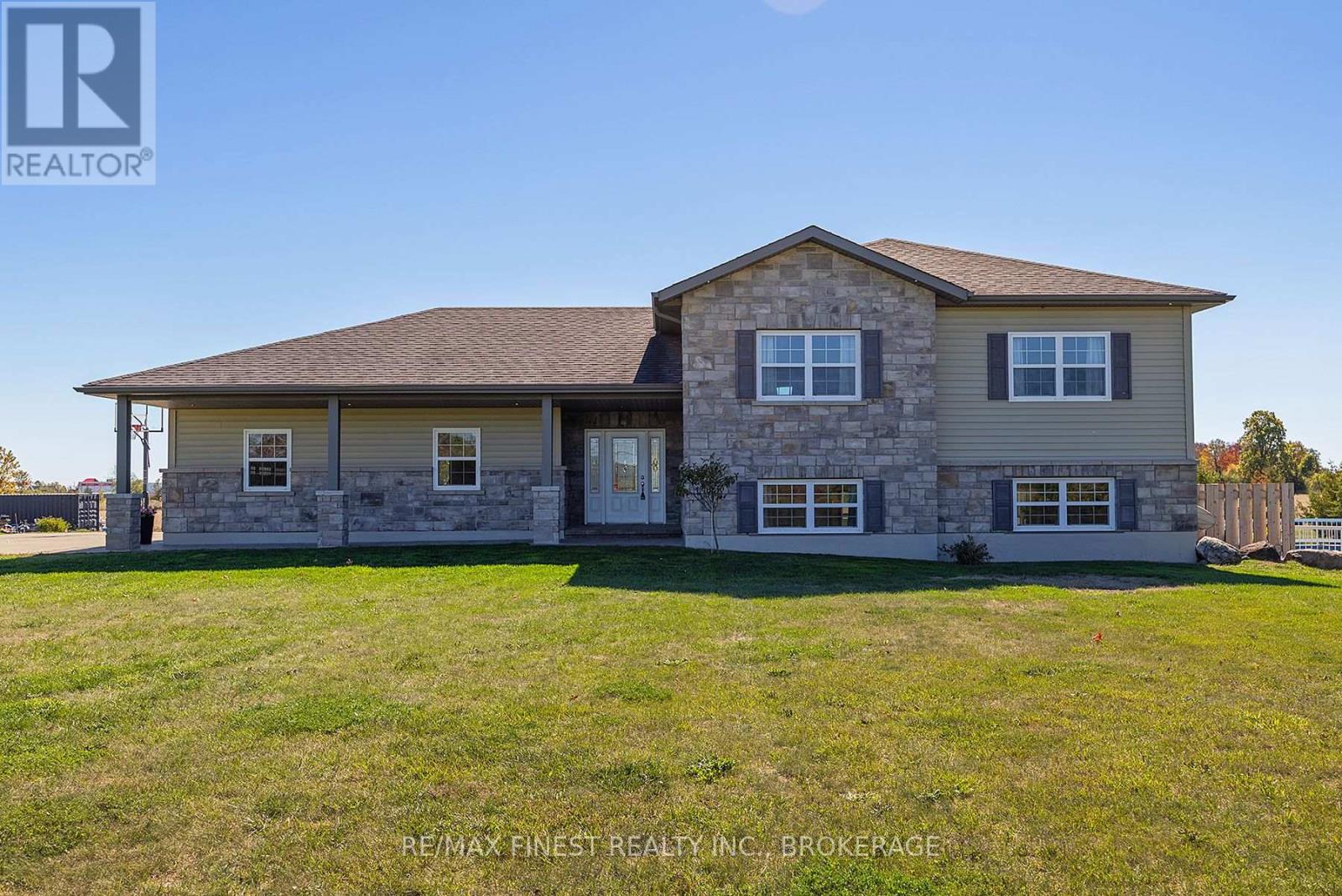 3775 Greenfield Road, Frontenac, Ontario  K0H 1X0 - Photo 2 - X12440867