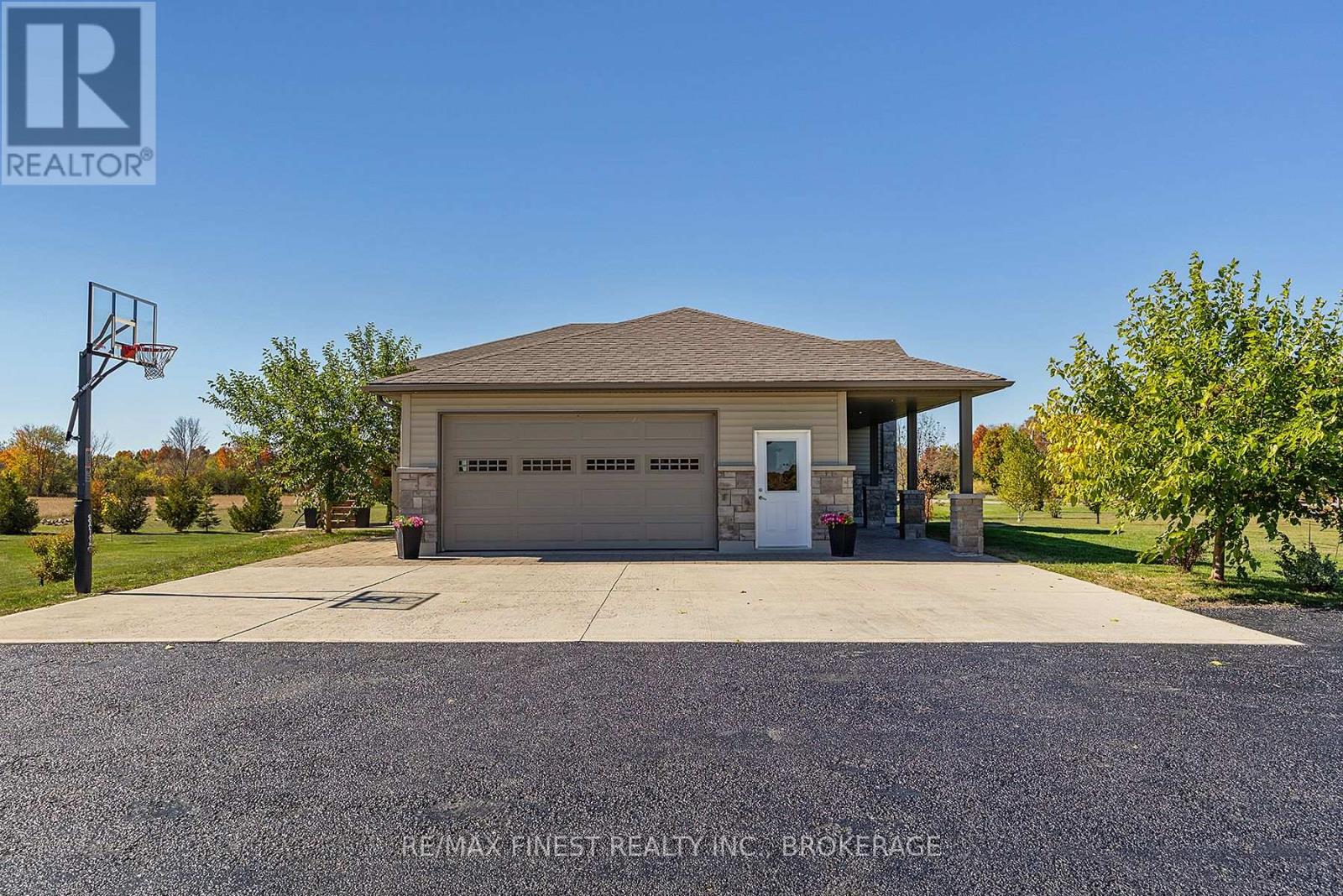 3775 Greenfield Road, Frontenac, Ontario  K0H 1X0 - Photo 4 - X12440867