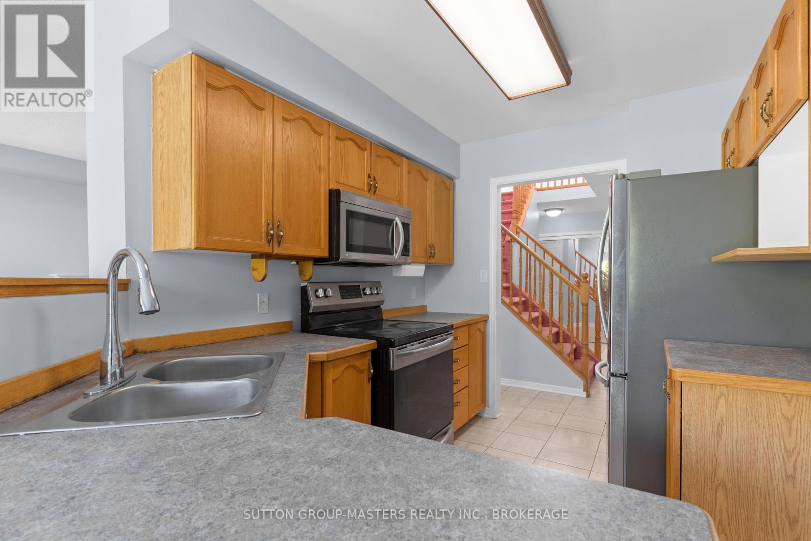 514 Barnsley Crescent, Kingston (City Southwest), Ontario  K7M 8X2 - Photo 12 - X12440890