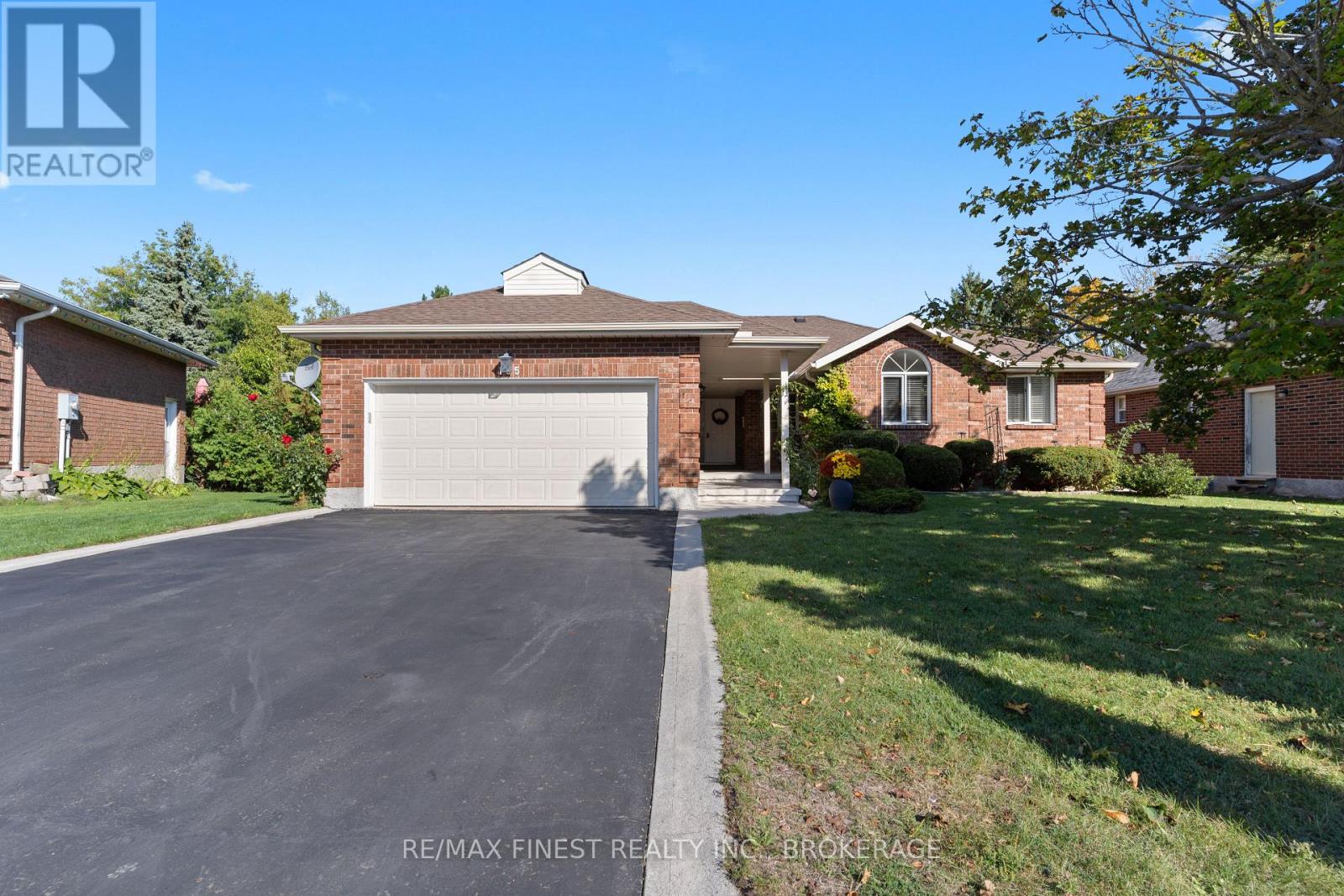 195 Greenlees Drive, Kingston, Ontario  K7K 6P6 - Photo 1 - X12440920