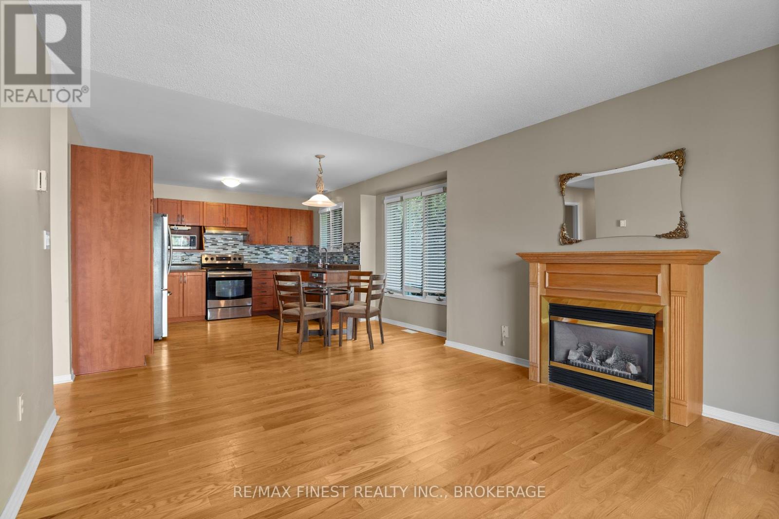 195 Greenlees Drive, Kingston, Ontario  K7K 6P6 - Photo 12 - X12440920