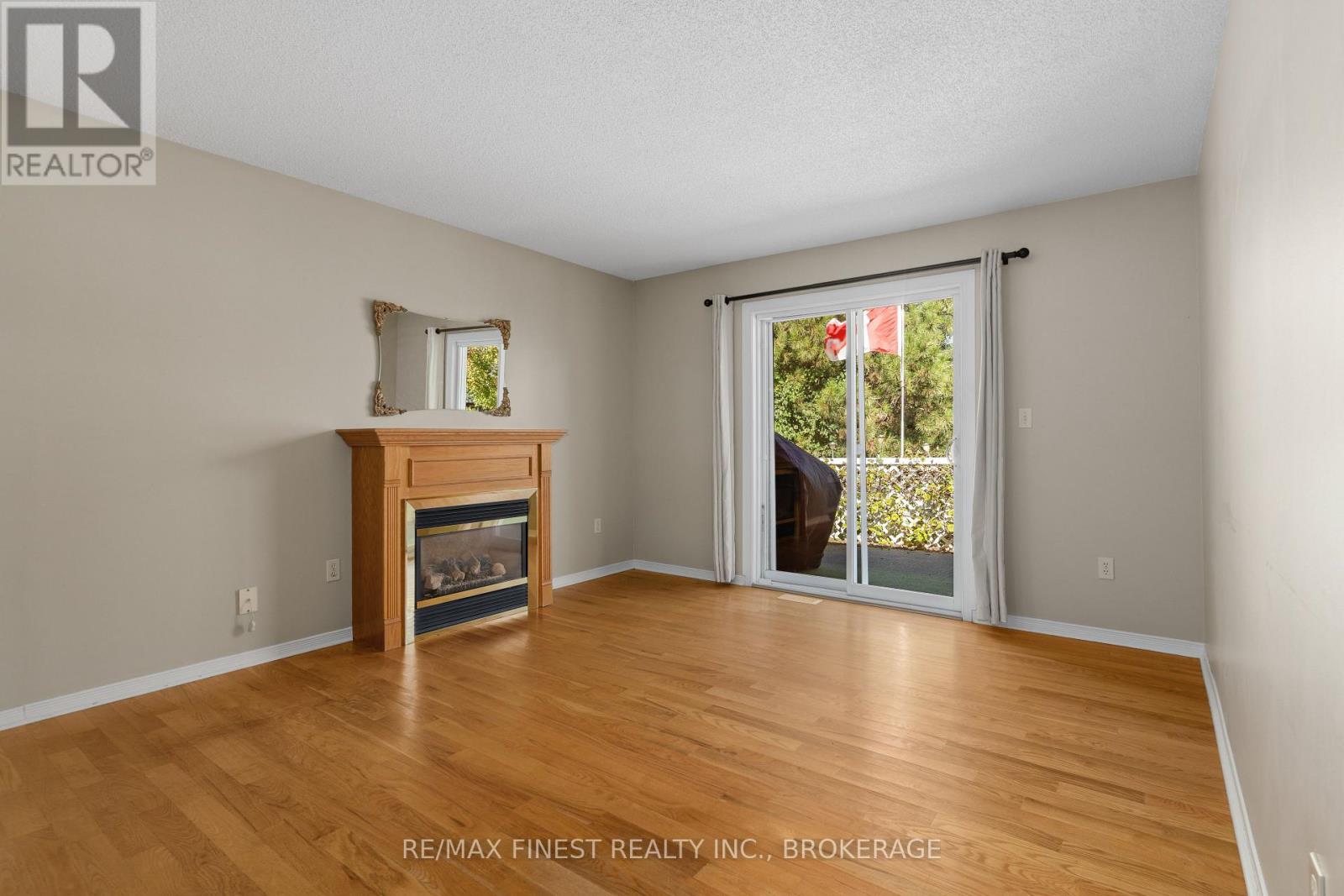 195 Greenlees Drive, Kingston, Ontario  K7K 6P6 - Photo 14 - X12440920