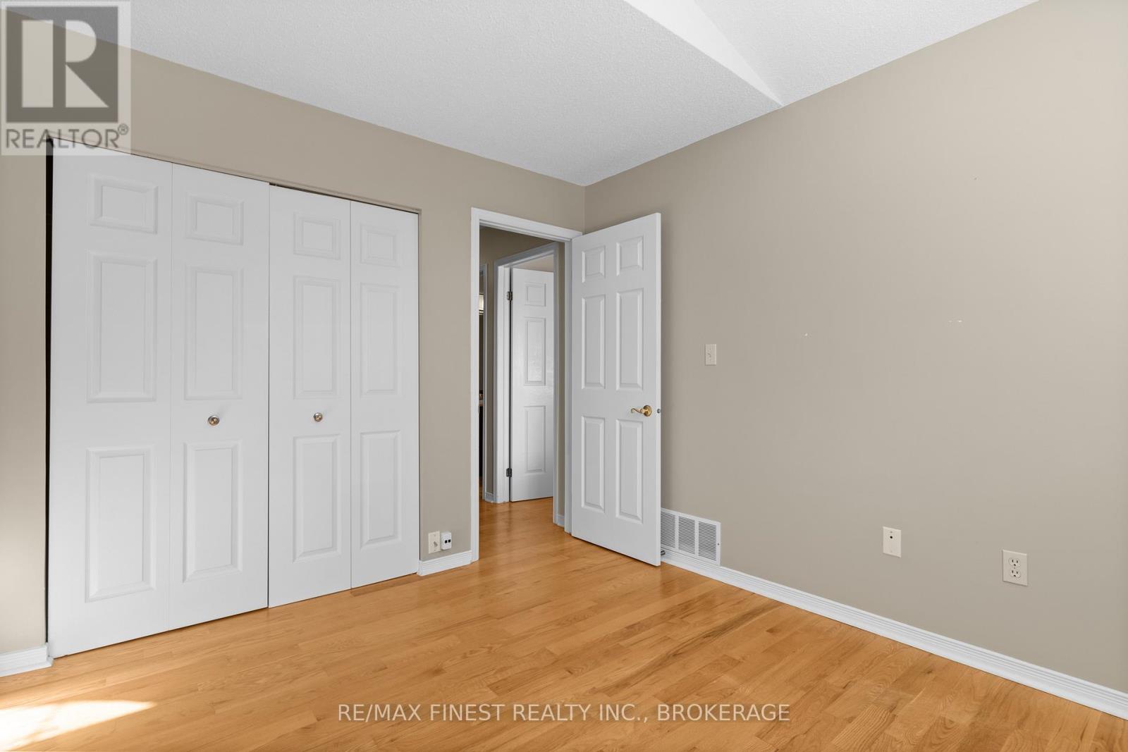 195 Greenlees Drive, Kingston, Ontario  K7K 6P6 - Photo 29 - X12440920