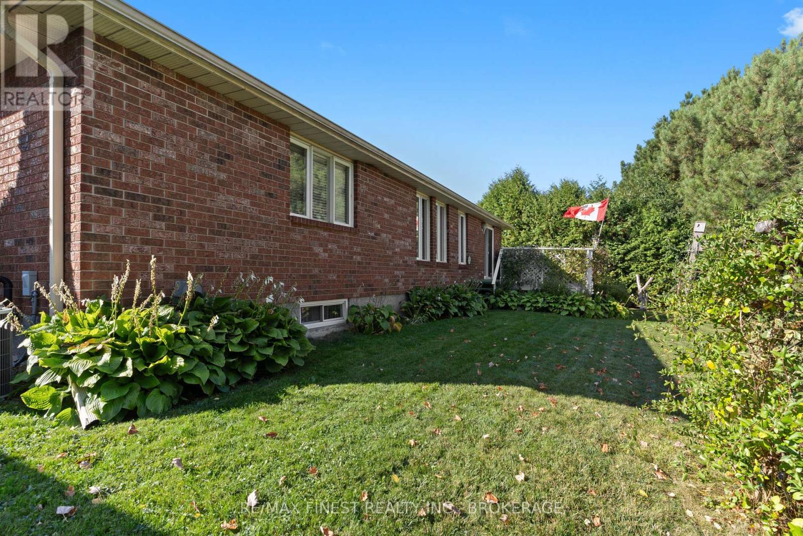 195 Greenlees Drive, Kingston, Ontario  K7K 6P6 - Photo 36 - X12440920
