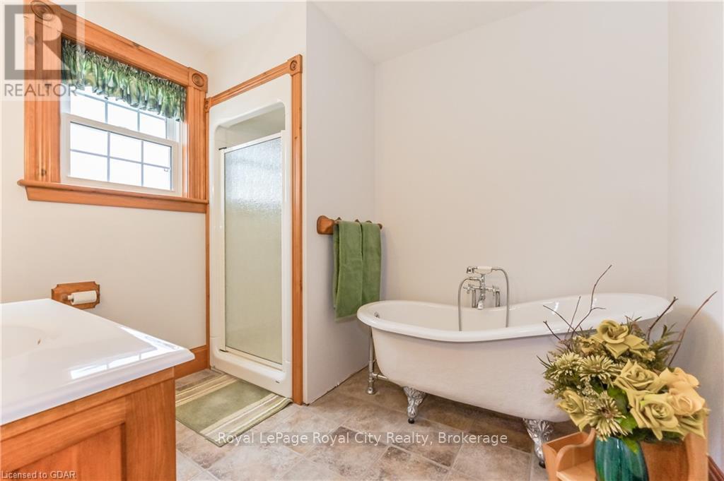 5830 4th Line, Guelph/eramosa, Ontario  N0B 2K0 - Photo 14 - X12440888