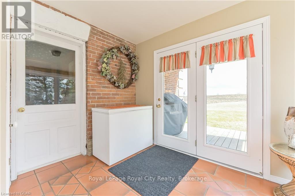 5830 4th Line, Guelph/eramosa, Ontario  N0B 2K0 - Photo 16 - X12440888
