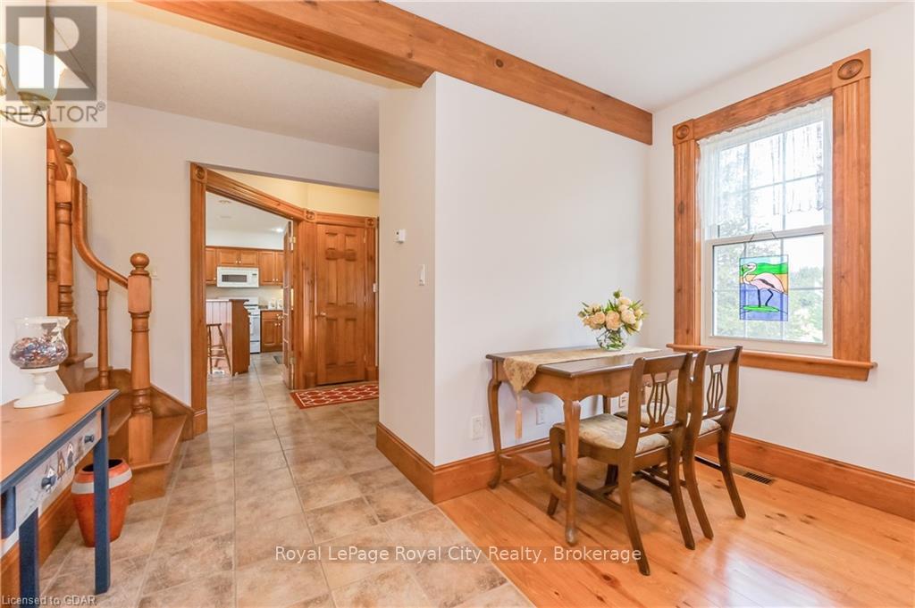 5830 4th Line, Guelph/eramosa, Ontario  N0B 2K0 - Photo 6 - X12440888