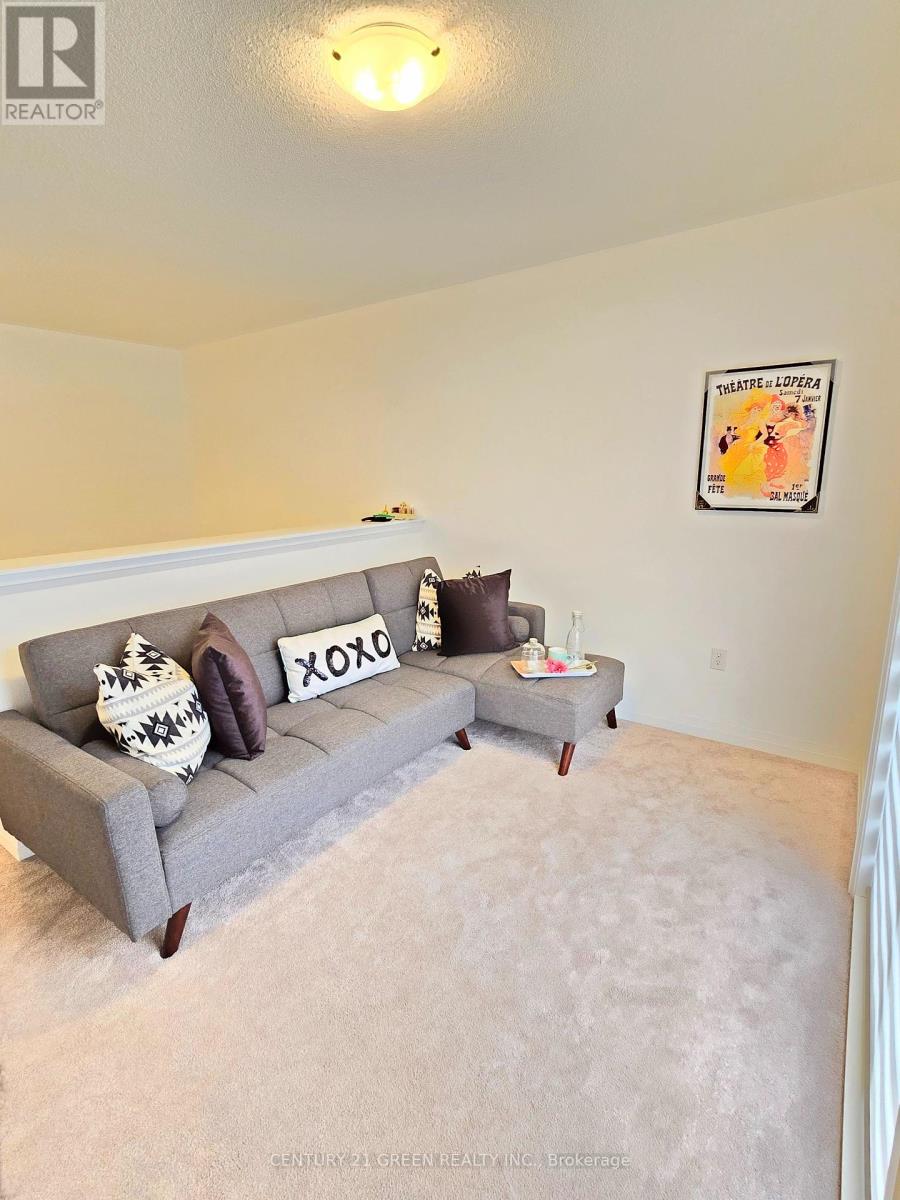49 Koda Street, Barrie (Holly), Ontario  L9J 0H7 - Photo 15 - S12438738