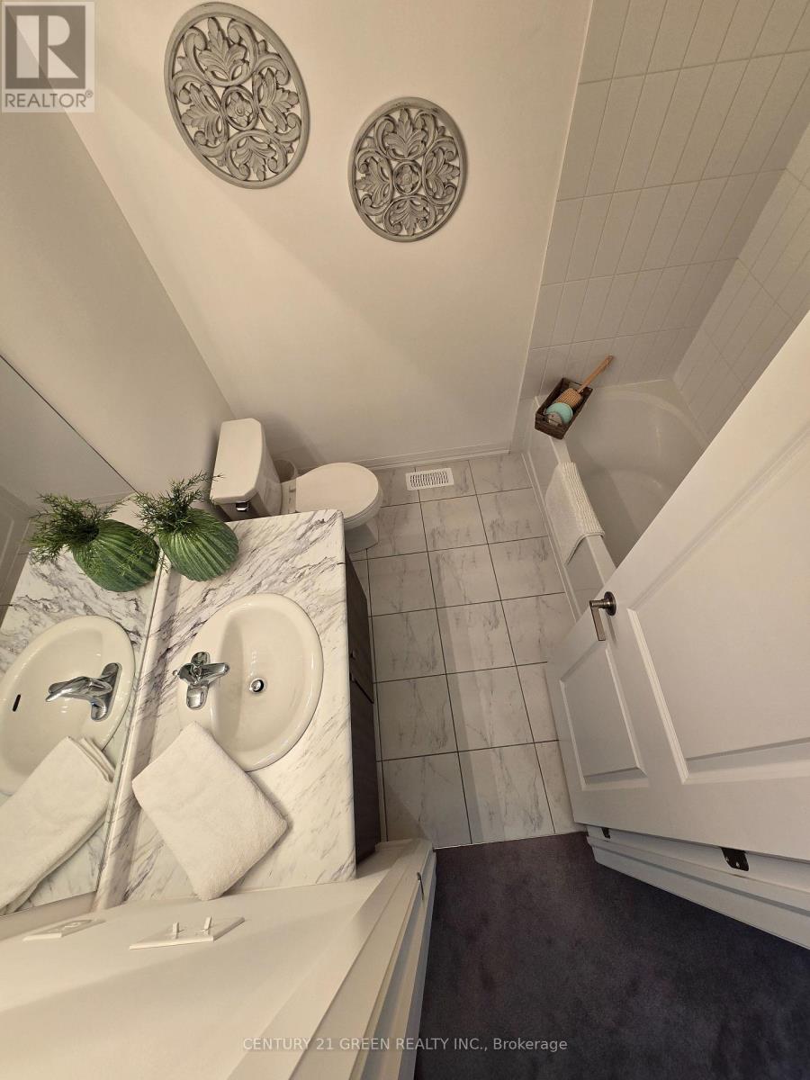 49 Koda Street, Barrie (Holly), Ontario  L9J 0H7 - Photo 22 - S12438738