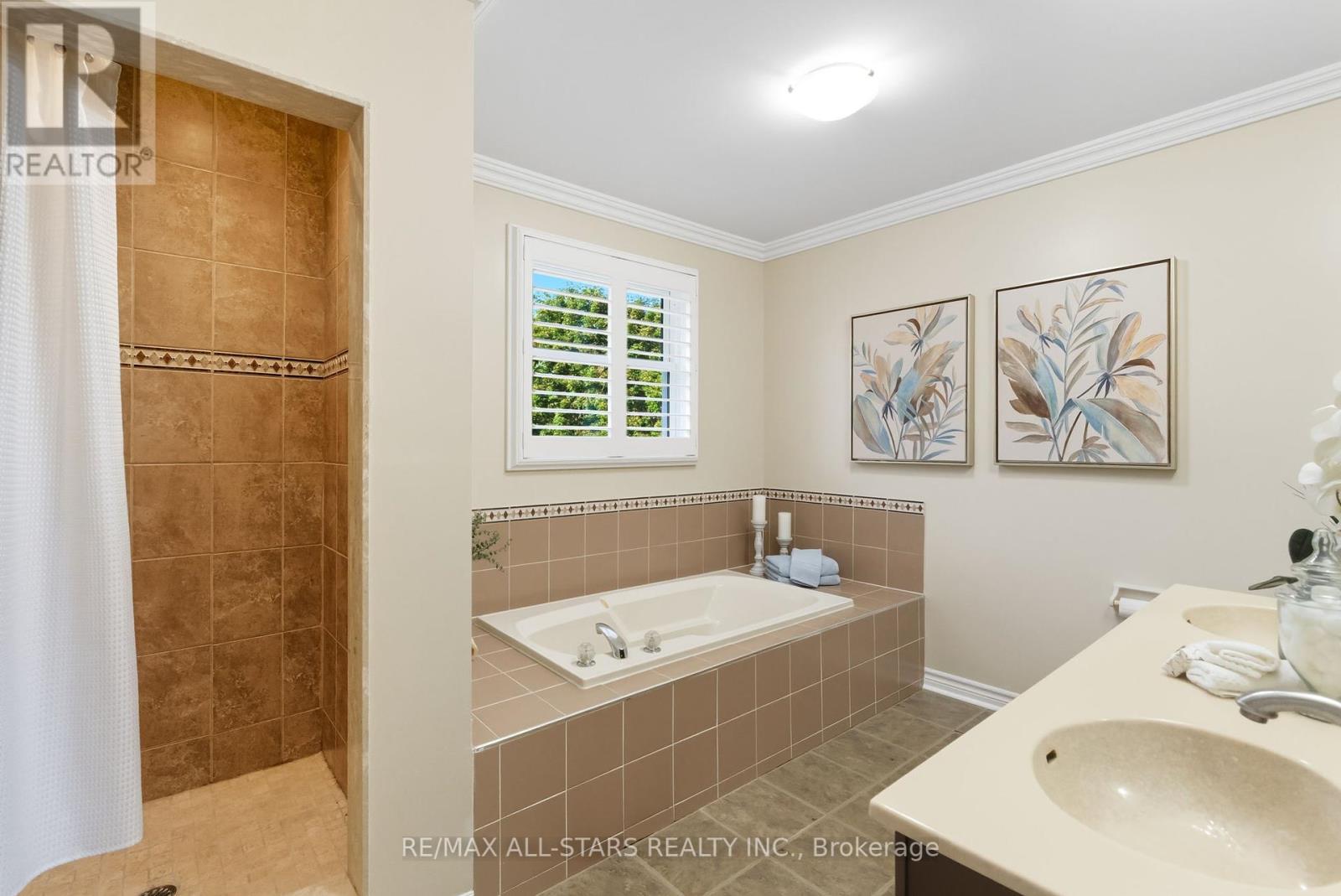 23 Bolton Drive, Uxbridge, Ontario  L9P 1A3 - Photo 21 - N12440808