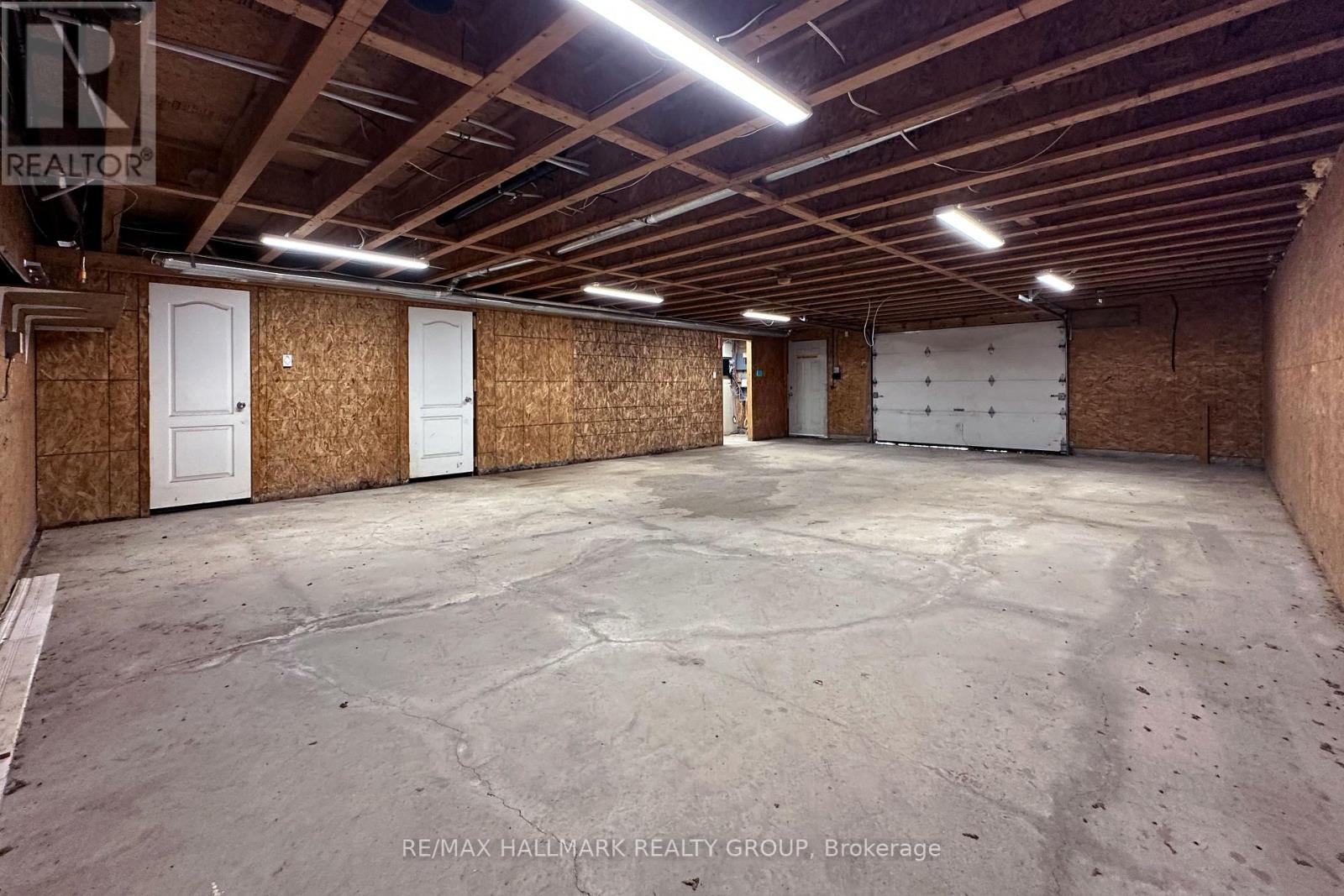 21899 Old Highway 2 Highway, South Glengarry, Ontario  K0C 1E0 - Photo 17 - X12440878