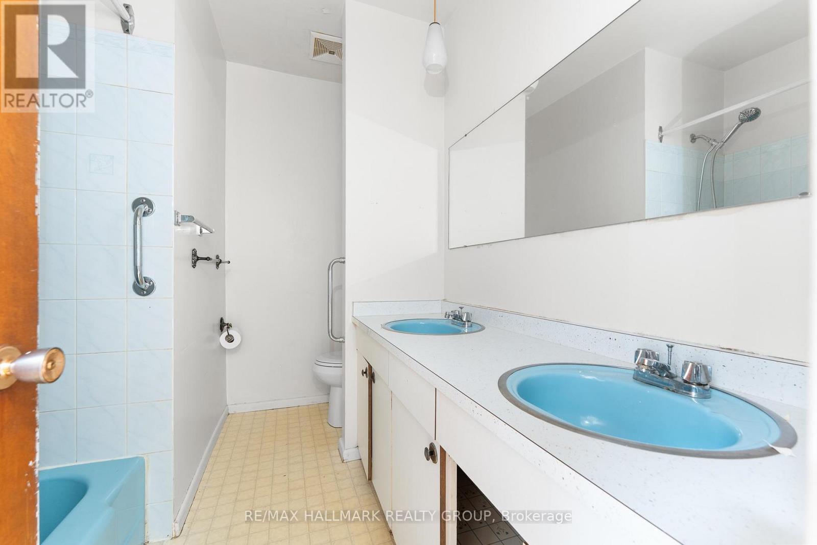 2437 Tupper Avenue, Ottawa, Ontario  K1G 1G6 - Photo 18 - X12440934