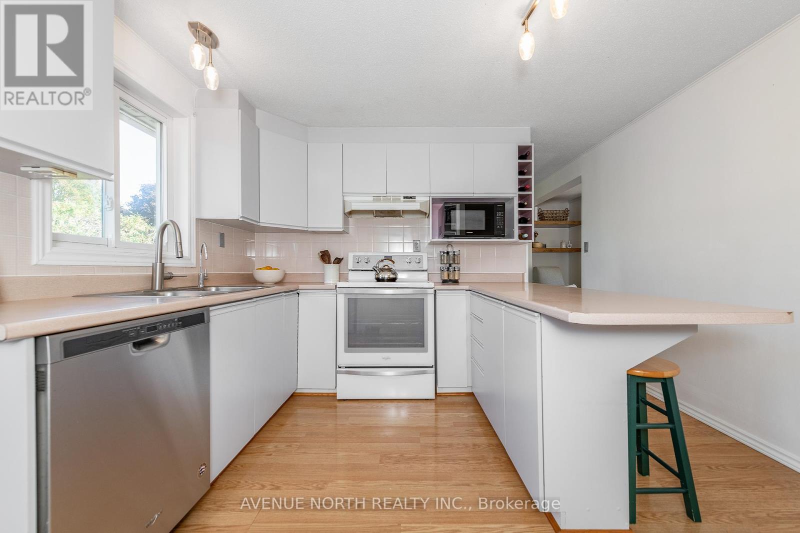 515 Lydia Street N, North Grenville, Ontario  K0G 1J0 - Photo 14 - X12440970