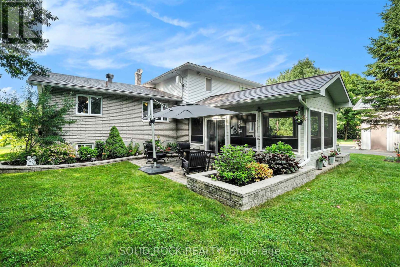 2278 Russland Road E, Russell, Ontario  K0A 3H0 - Photo 16 - X12440984