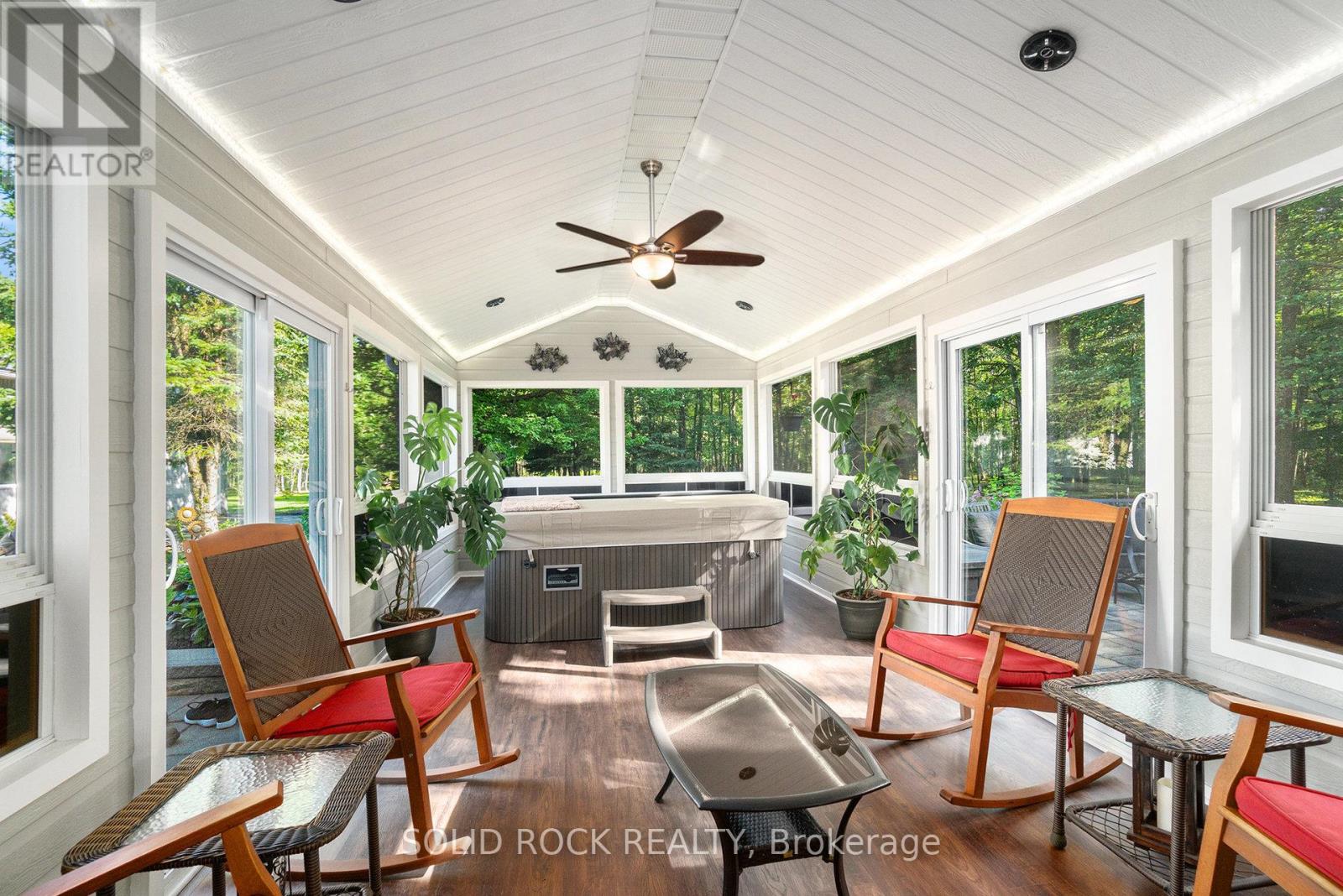 2278 Russland Road E, Russell, Ontario  K0A 3H0 - Photo 9 - X12440984