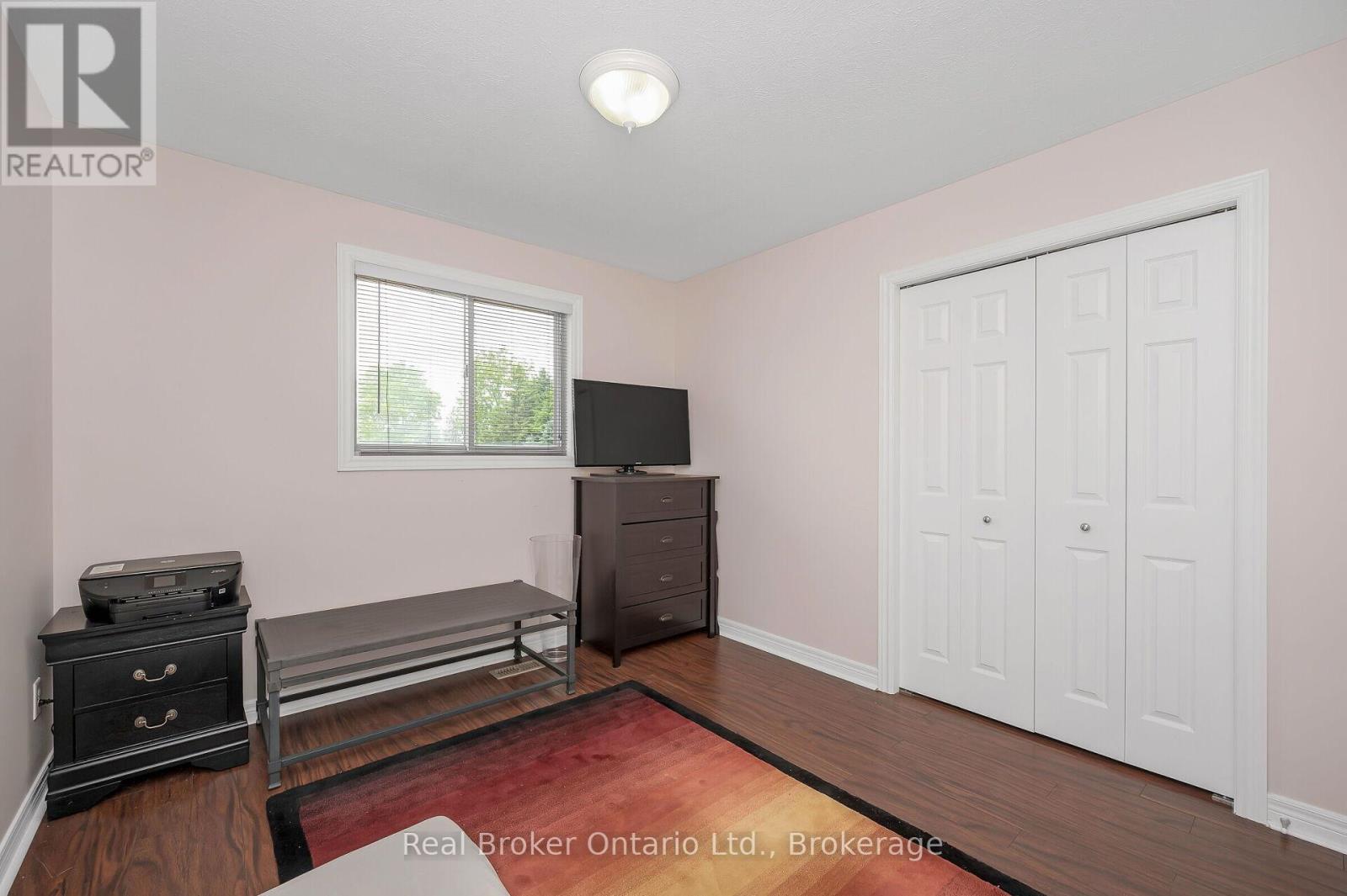 307 Brant County 18 Road, Brant, Ontario  N3T 5L9 - Photo 21 - X12440944