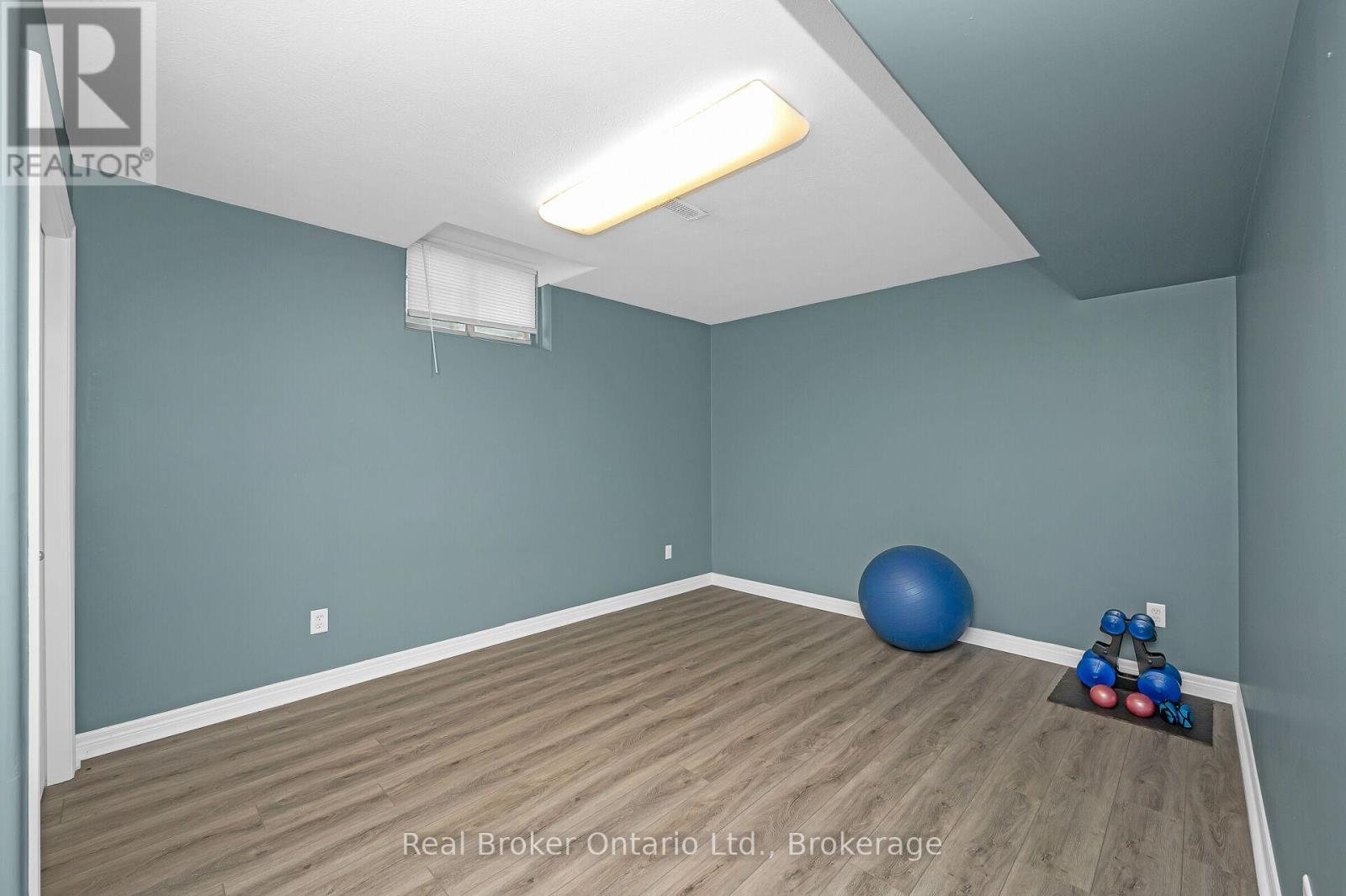 307 Brant County 18 Road, Brant, Ontario  N3T 5L9 - Photo 28 - X12440944