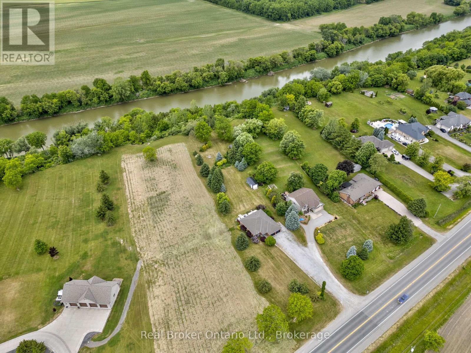 307 Brant County 18 Road, Brant, Ontario  N3T 5L9 - Photo 7 - X12440944