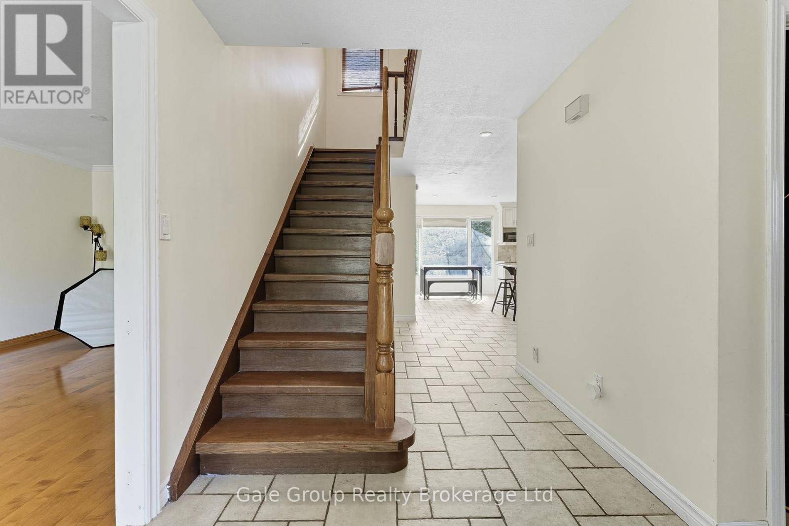 468 Manitoba Road, Woodstock, Ontario  N4S 8N8 - Photo 12 - X12440891