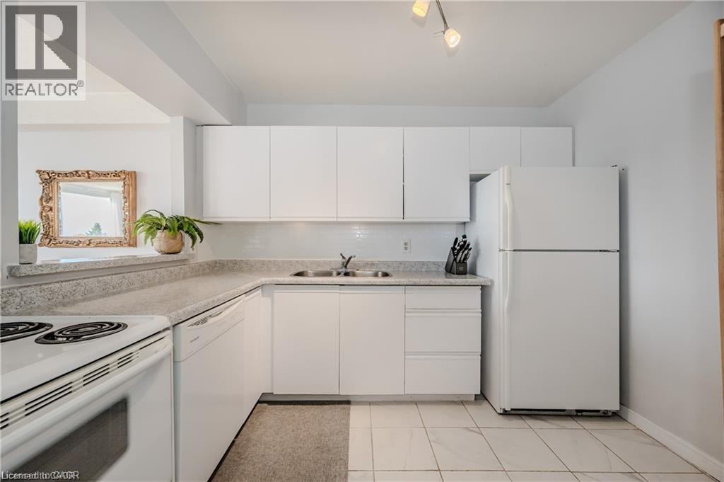 18 Holborn Court Unit# 503, Kitchener, Ontario  N2A 4A1 - Photo 6 - 40775661