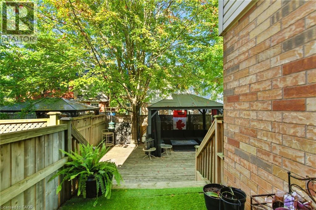 5566 Thorn Lane, Burlington, Ontario  L7L 6V8 - Photo 28 - 40775586