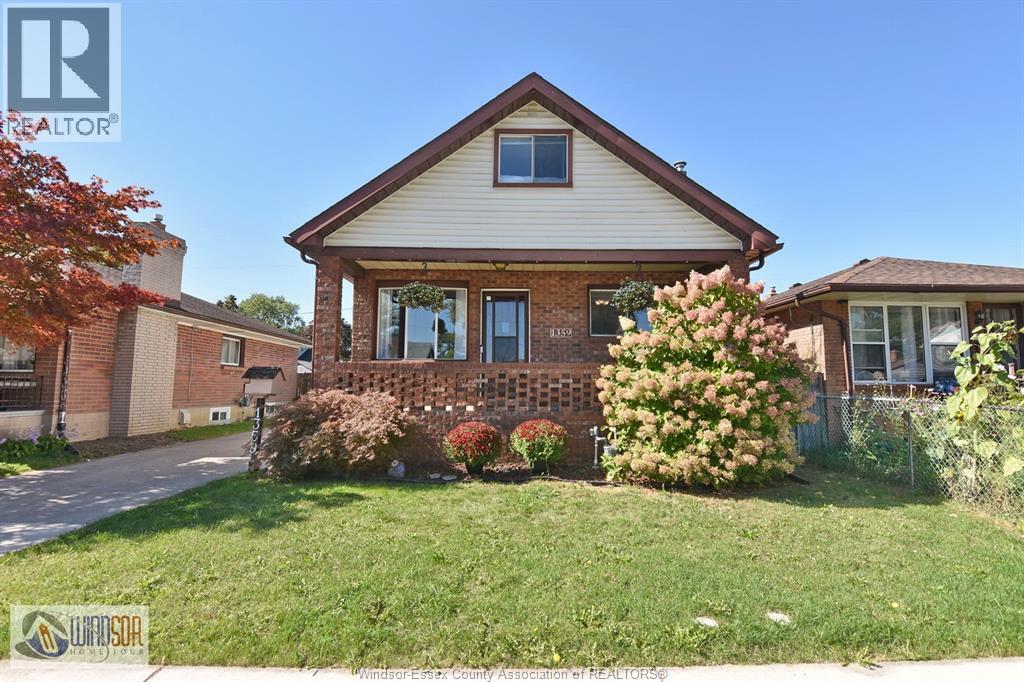 MLS# 25025131: 1359 ELLROSE, Windsor, Canada