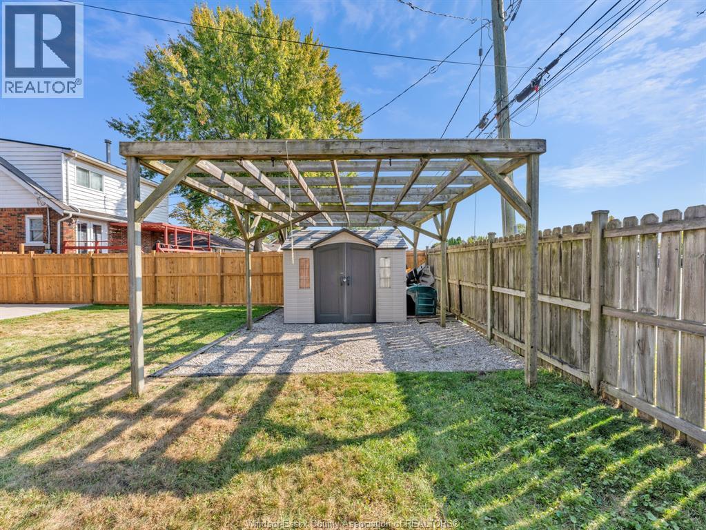 2365 Norman, Windsor, Ontario  N8T 1S6 - Photo 36 - 25025111