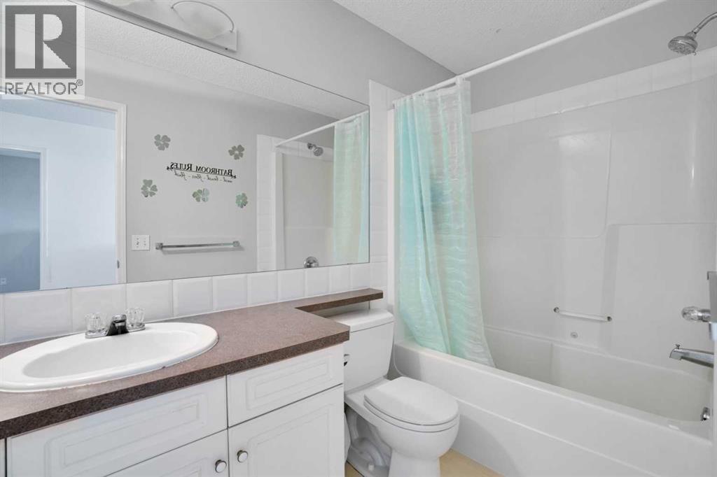 264 Harvest Hills Drive Ne, Calgary, Alberta  t3k 4h7 - Photo 15 - A2243711
