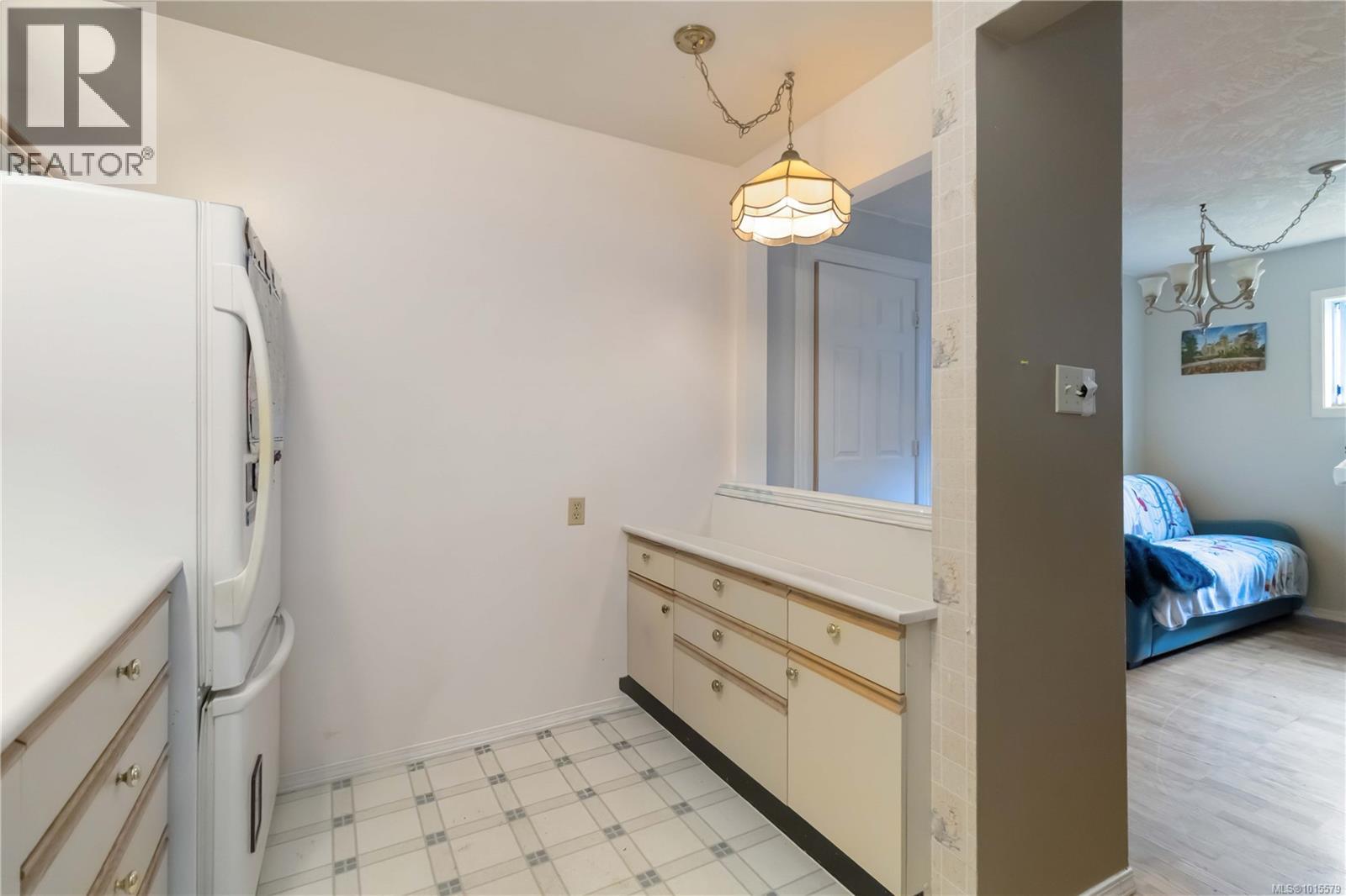 16 515 Mount View Ave, Colwood, British Columbia  V9B 2B2 - Photo 9 - 1015579