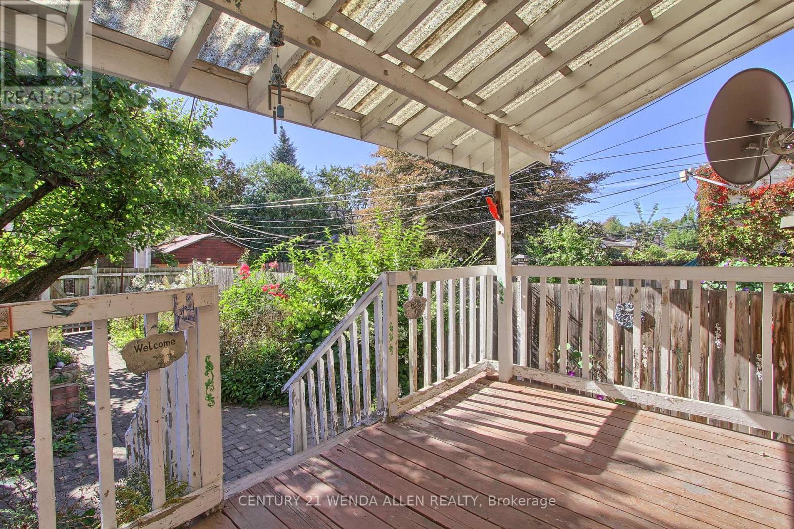 729 Dupont Street, Toronto, Ontario  M6G 1Z5 - Photo 21 - W12440847