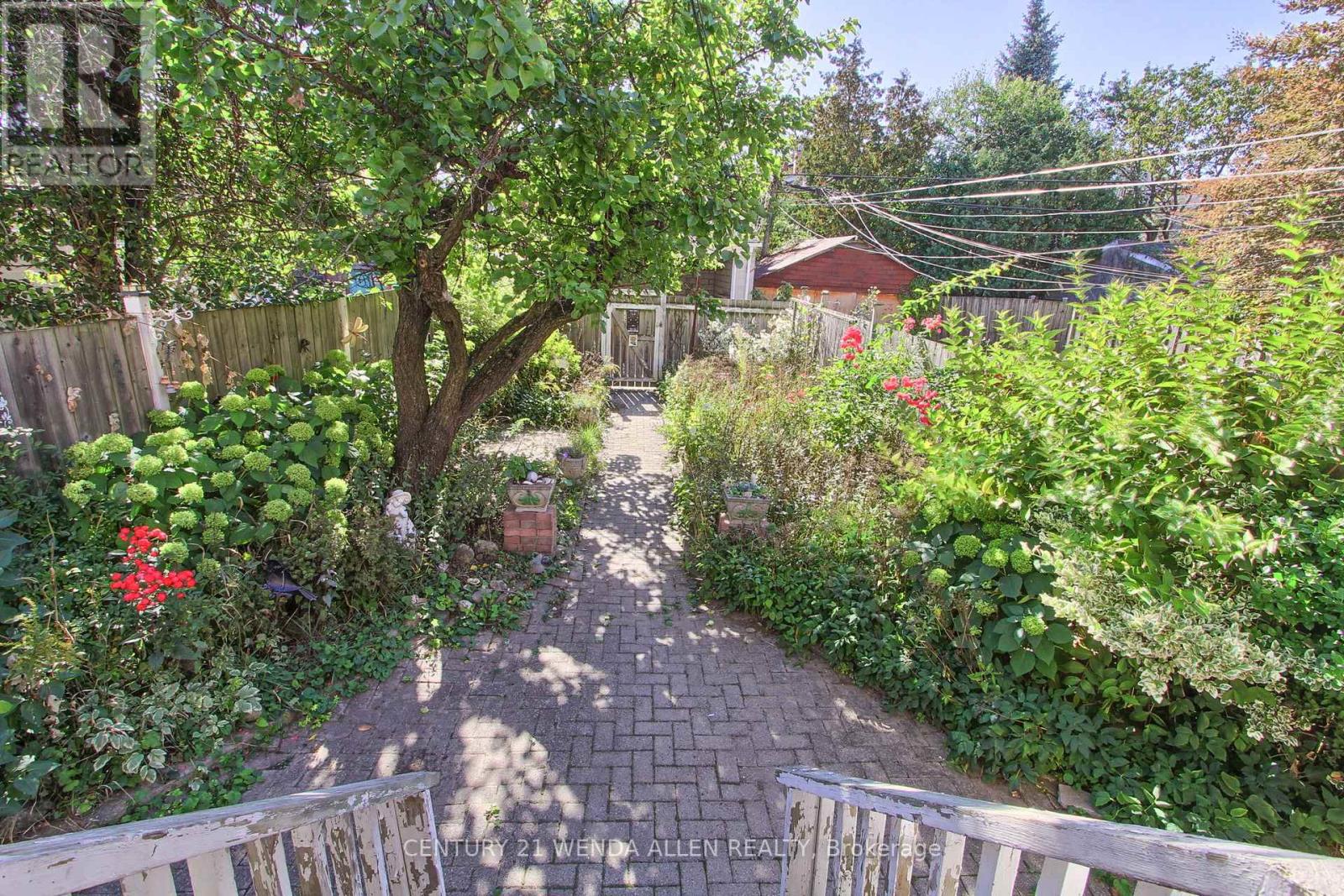 729 Dupont Street, Toronto, Ontario  M6G 1Z5 - Photo 22 - W12440847