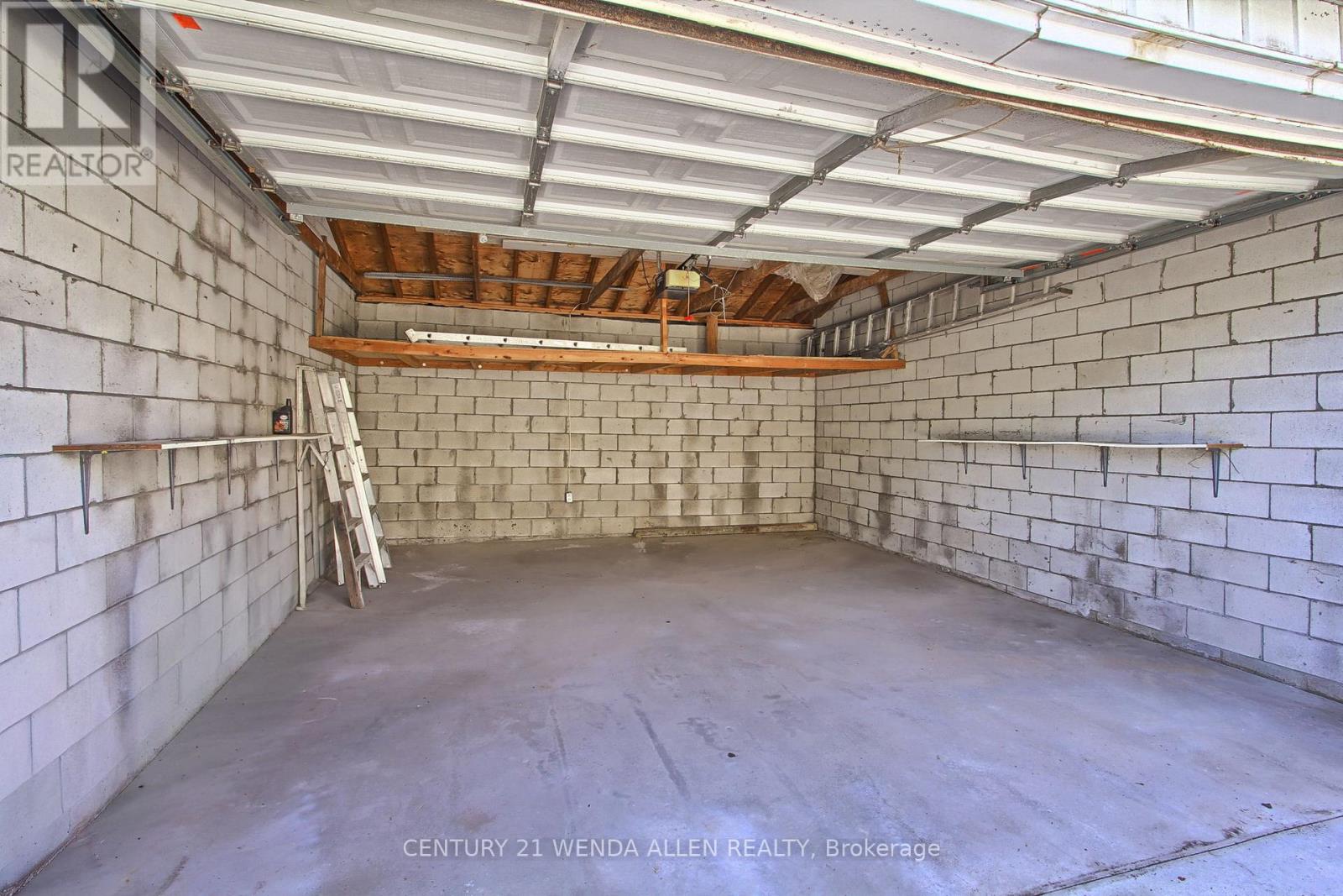 729 Dupont Street, Toronto, Ontario  M6G 1Z5 - Photo 24 - W12440847