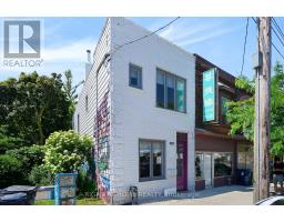 1995 DUNDAS STREET W, Toronto, Ontario